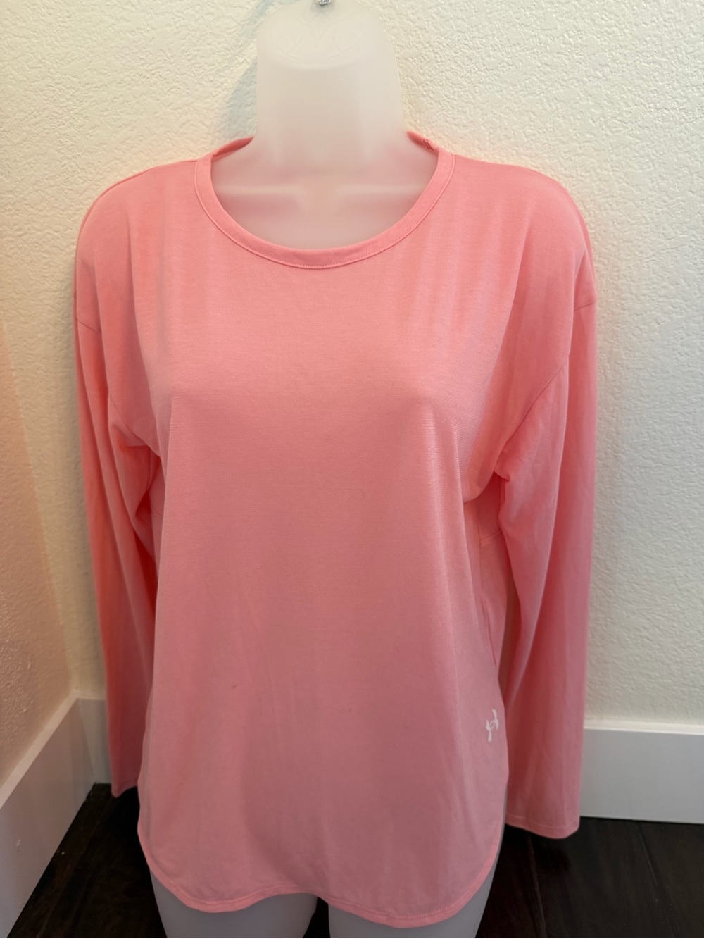 Under Armour Pink Long Sleeve Crewneck Top